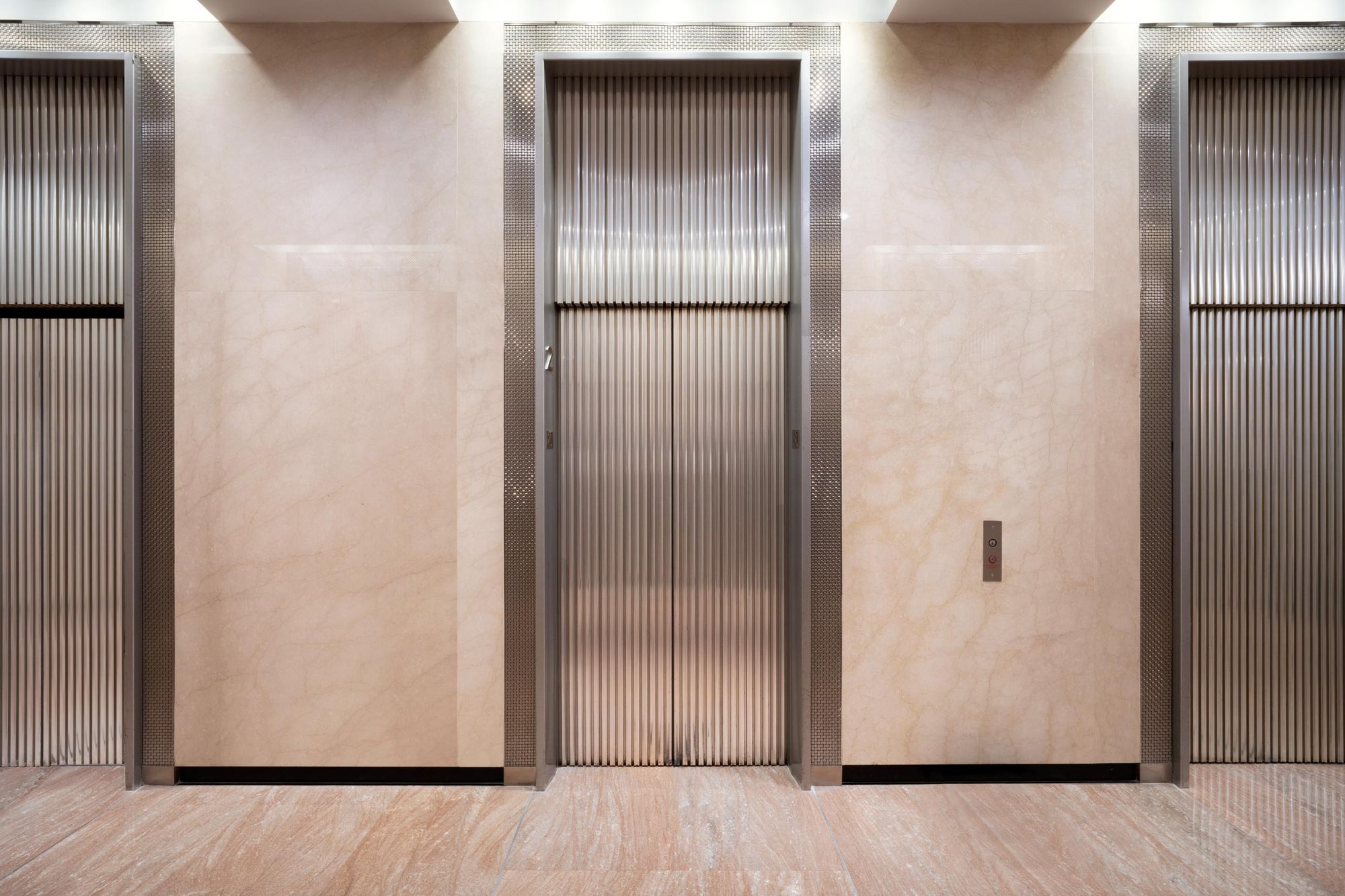 99 Park Avenue’s elevator